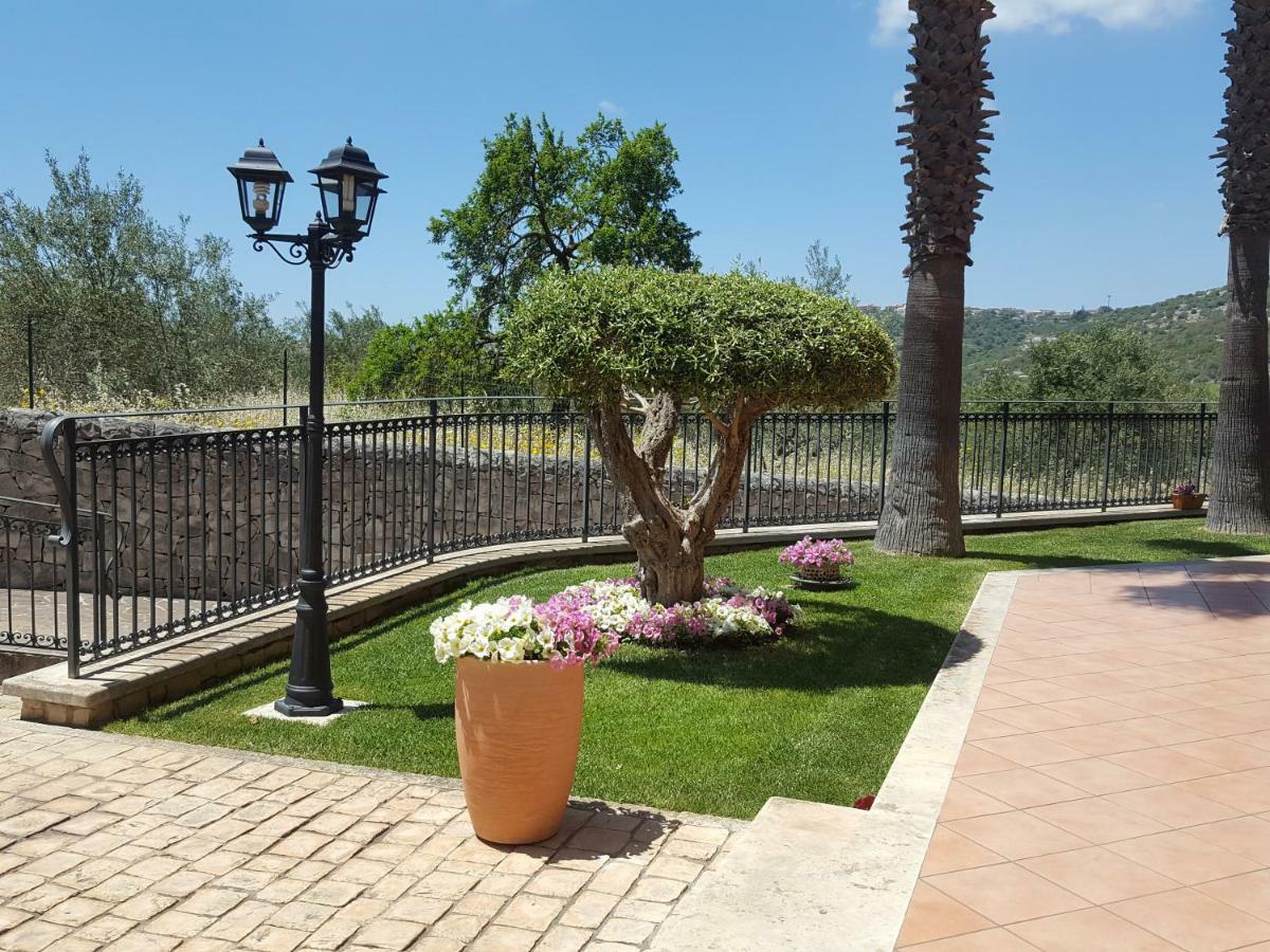 Le Rose Di Modica Villa Buitenkant foto