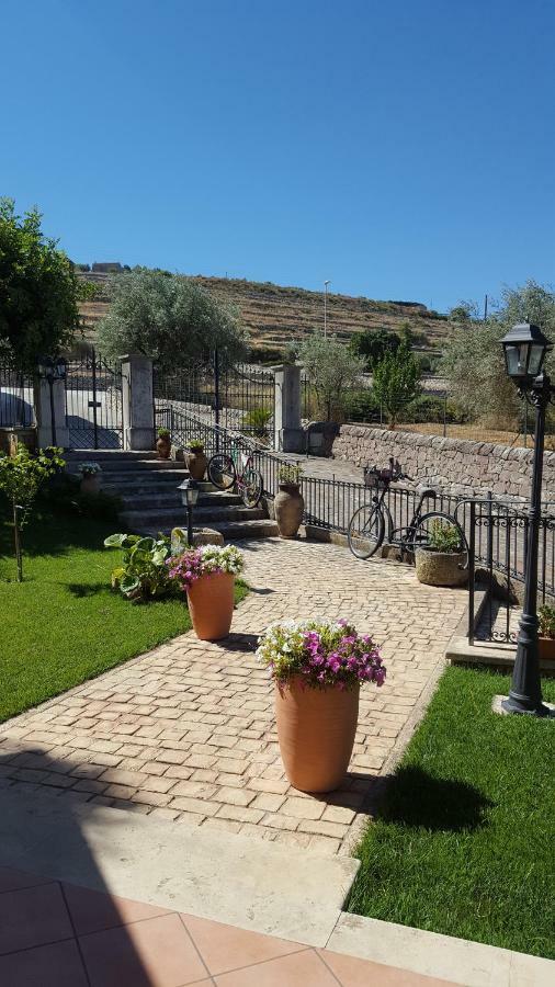 Le Rose Di Modica Villa Buitenkant foto