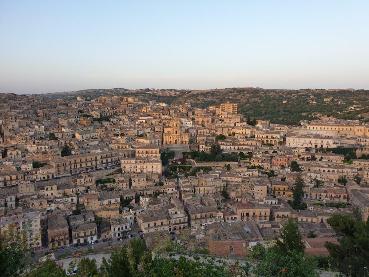 Le Rose Di Modica Villa Buitenkant foto